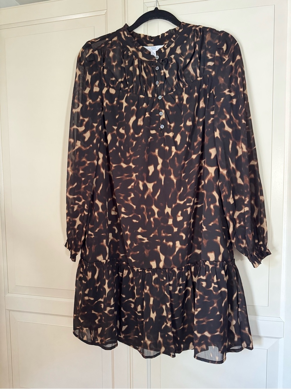 Time and Tru Black and Brown Printed Long-Sleeve Tiered Dress